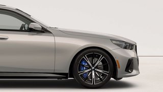 2027 BMW 530i xDrive - photo 4