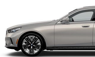 2025 BMW 530i xDrive Sedan - photo 4