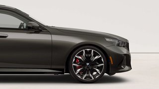 2027 BMW 530i xDrive - photo 4