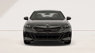2027 BMW 540i xDrive - photo 3