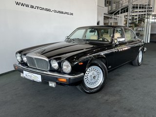 Jaguar XJ Used vehicle for sale