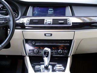 BMW 520 d GT Facelift Leder Panorama - photo 16