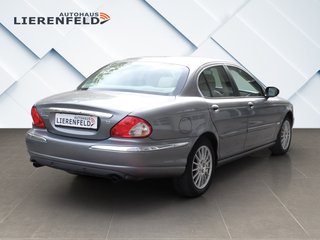 Jaguar X-Type 2.5 V6 Executive Automatik Leder - bilder 4