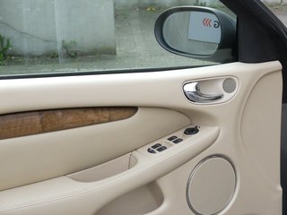 Jaguar X-Type 2.5 V6 Executive Automatik Leder - bilder 11