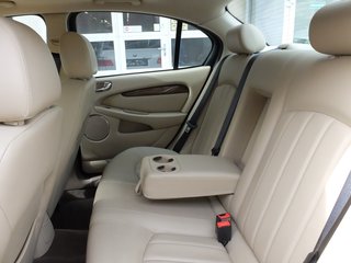 Jaguar X-Type 2.5 V6 Executive Automatik Leder - bilder 12