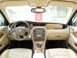 Jaguar X-Type 2.5 V6 Executive Automatik Leder - bilder 9