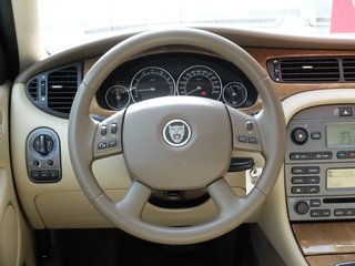 Jaguar X-Type 2.5 V6 Executive Automatik Leder - bilder 15