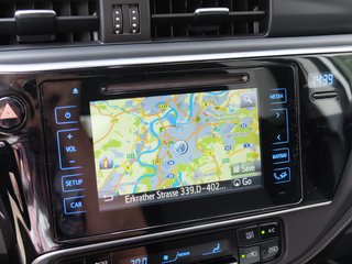 Toyota Auris Touring Sports Hybrid - фото 9