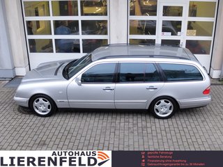 Mercedes-Benz E 240 Авто с пробегом купить