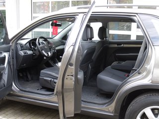 Kia Sorento 2.0 CRDi 7 Sitze AHK KIA Scheckheft - фото 10