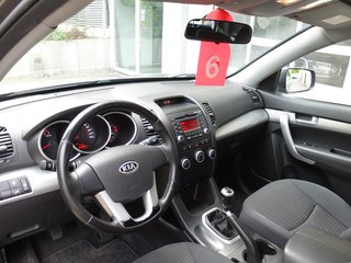 Kia Sorento 2.0 CRDi 7 Sitze AHK KIA Scheckheft - фото 9