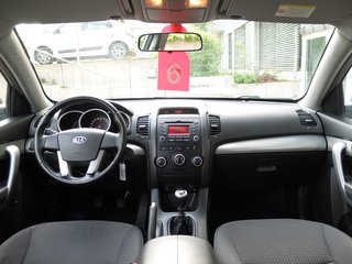 Kia Sorento 2.0 CRDi 7 Sitze AHK KIA Scheckheft - фото 13