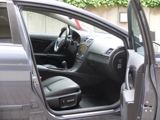 Toyota Avensis 2.2 D-4D Executive 'Automatik Leder 1.Hand - фото 15