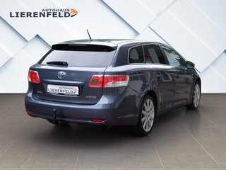 Toyota Avensis 2.2 D-4D Executive 'Automatik Leder 1.Hand - фото 5