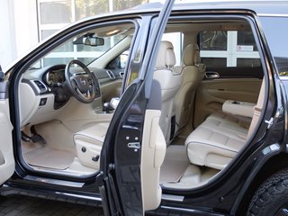 Jeep Grand Cherokee 3.0 CRD Overland Mega Optik AHK - photo 12