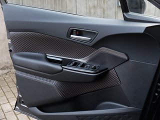 Toyota C-HR Hybrid Lounge Mega Ausstattung - bilder 10