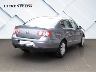 Volkswagen Passat 2.0 TDI Comfortline 1.Hand nur 24 Tkm - photo 5