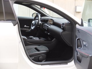 Mercedes-Benz CLA 180 AMG Line Automatik Panorama AHK - фото 15