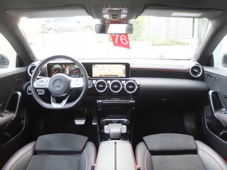 Mercedes-Benz CLA 180 AMG Line Automatik Panorama AHK - фото 16