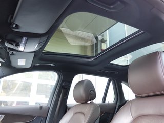 Mercedes-Benz GLC 250 4Matic AMG Line nur 94 Tkm - photo 14