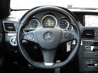 Mercedes-Benz E 250 CDI Coupe AMG Paket Panorama - bilder 18