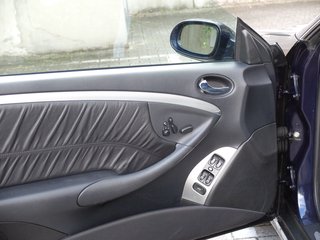 Mercedes-Benz CLK 280 Avantgarde AMG Alu Mega Ausstattung - bilder 8