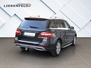 Mercedes-Benz ML 350 Mercedes Scheckheft - bilder 4