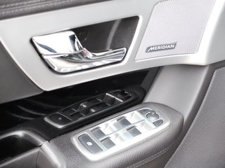 Jaguar XF 2.2 Diesel R Line aus 1.Hand - photo 13