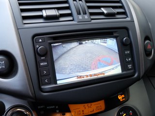 Toyota RAV 4 2.2 D4-D Travel Automatik TOYOTA Scheckheft - фото 9