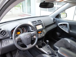 Toyota RAV 4 2.2 D4-D Travel Automatik TOYOTA Scheckheft - фото 11