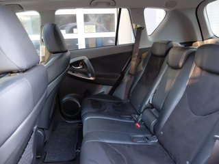 Toyota RAV 4 2.2 D4-D Travel Automatik TOYOTA Scheckheft - фото 16