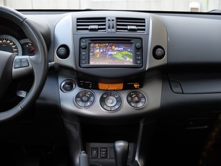 Toyota RAV 4 2.2 D4-D Travel Automatik TOYOTA Scheckheft - фото 18