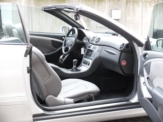 Mercedes-Benz CLK 200 Cabrio Avantgarde 1.Hand Mercedes Scheckehft - photo 13