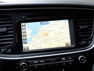 Kia Optima 2.0 Spirit Hybrid Vollausstattung nur 61 Tkm - bilder 9