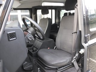 Land Rover Defender 110 E Station Wagon Mega Optik Scheckheftgepflegt - bilder 8