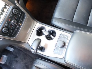 Jeep Grand Cherokee 3.0 CRD Overland Scheckheftgepflegt - bilder 12