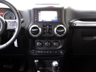 Jeep Wrangler 3.8 V6 Sahara LPG Gasanlage - bilder 18