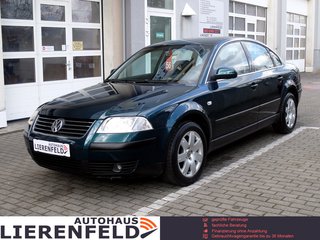 Volkswagen Passat 1.6 1.Hand orig. 18961 km - photo 1