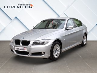 BMW 320i orig. 20 Tkm neuwertig - фото 1
