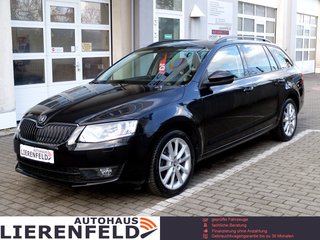 Skoda Octavia Combi 2.0 TDI Navi Leder Xenon 1.Hand - foto 1