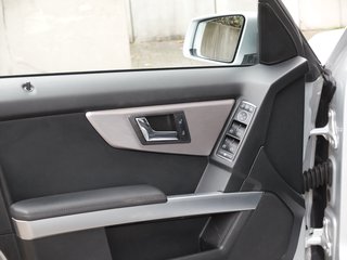 Mercedes-Benz GLK 350 CDI 4Matic Panorama nur 95 Tkm - фото 9