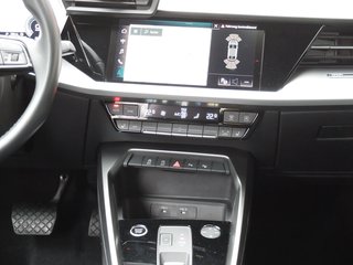 Audi A3 Limousine 30 TDI Automatik Leder 1.Hand - фото 14