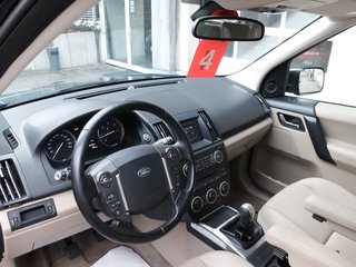 Land Rover Freelander 2 2.2eD4 Leder aus 1.Hand MWsT ausweisbar - photo 8