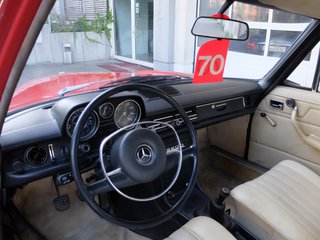 Mercedes-Benz W 114/115 Strich-Acht nur 3 Vorhalter - фото 8