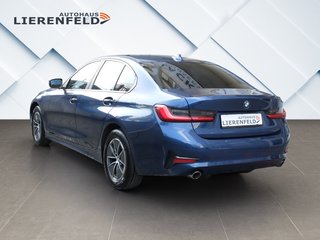 BMW 318 d Advantage Automatik - фото 2