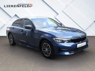 BMW 318 d Advantage Automatik - фото 6