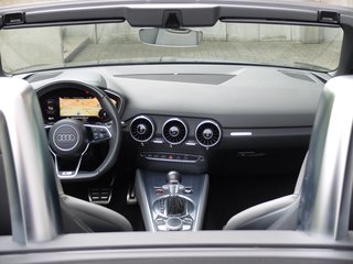 Audi TTS Roadster Audi Scheckheft - foto 14