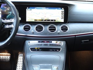 Mercedes-Benz E 300 e T AMG Line aus 1.Hand - фото 11