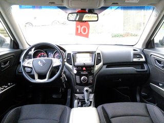 SsangYong Tivoli 1.6 TD Automatik AHK nur 43 Tkm - bilder 15