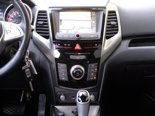 SsangYong Tivoli 1.6 TD Automatik AHK nur 43 Tkm - bilder 16